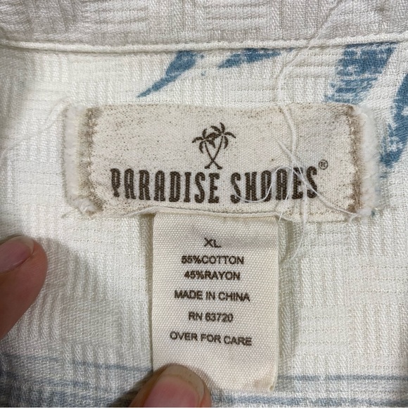 Paradise Shores Hawaiian Men’s Shirt Button Down Short Sleeve Palms print Shirt - Picture 2 of 8